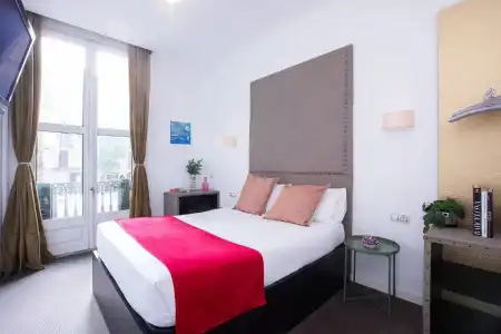 Amra Barcelona Caspe - 56