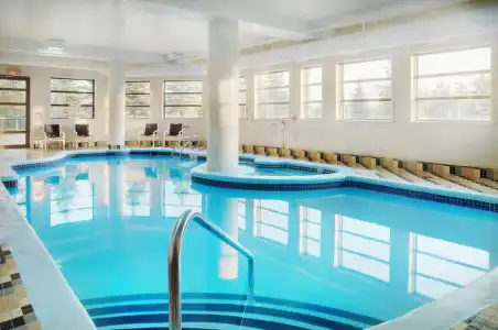 Holiday Inn & Suites Ottawa Kanata by IHG - 18