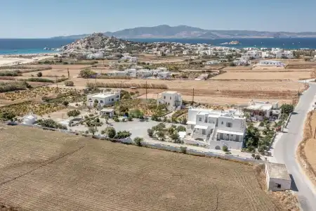 Zanneta Apartments and Suites - 3