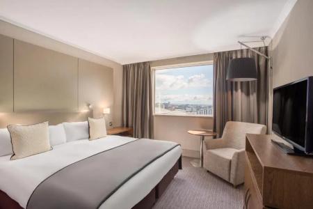 Crowne Plaza Glasgow by IHG - 71