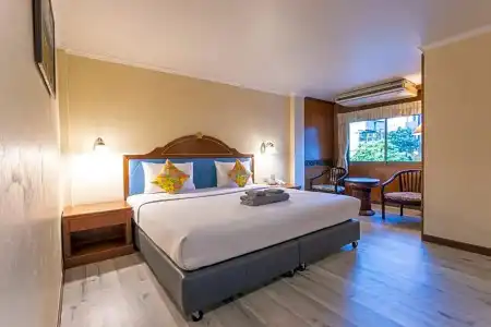 Sabai Inn - 72