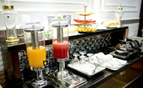 Il Divo Hostel - 1