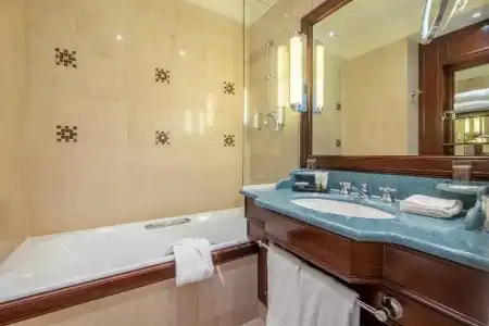 Hôtel Pont Royal - 66