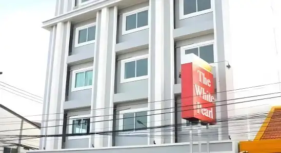 The White Pearl - 18