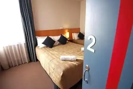 Central Hobart - 17