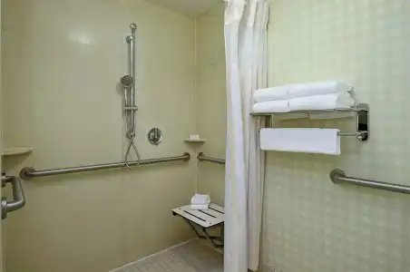 Hilton Garden Inn Sonoma County Airport - 45