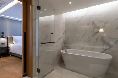 Novotel Suites Bangkok Sukhumvit 34 - 75