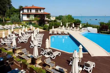 Santa Marina Holiday Village - 12