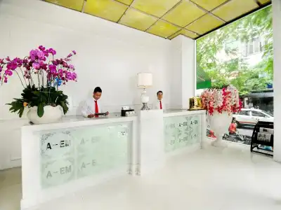 Me Saigon Boutique - 17