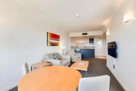 Cosmo Apartment - 25