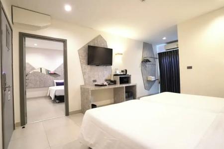 Spittze Pratunam - 57