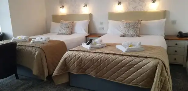 Atlantic Seafront Guest Accommodation - 34