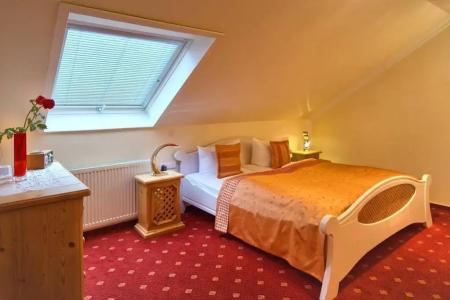 & Restaurant Kaiserhof - 5