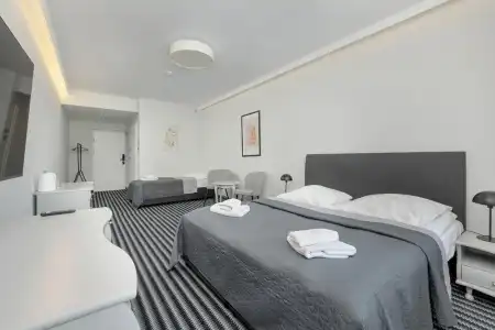 ApartEtna - 26