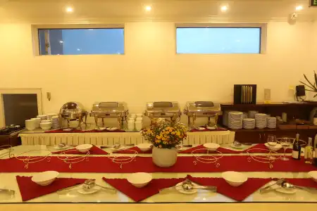Royal Family Da Nang - 28