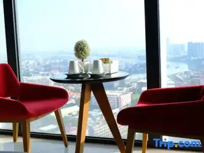 The Bridge Club - 230