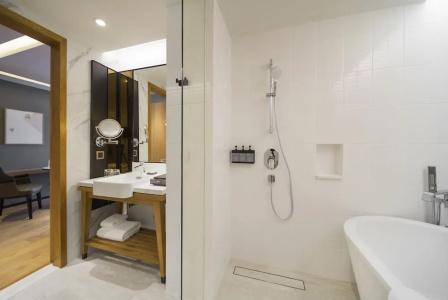 Novotel Suites Bangkok Sukhumvit 34 - 84