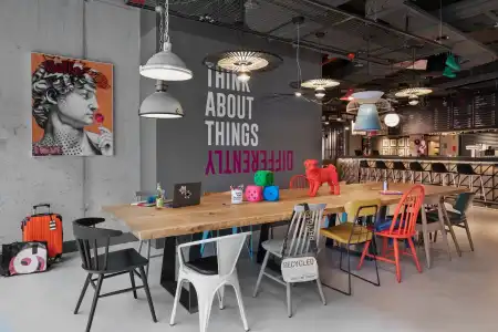 Moxy Duesseldorf City - 19