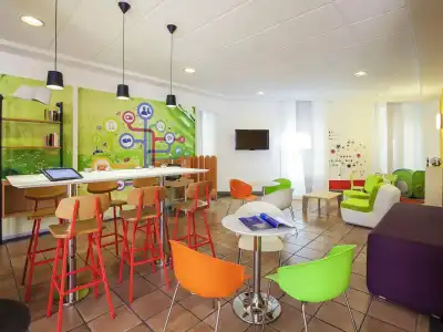 ibis Styles Napoli Garibaldi - 18