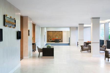 Le Meridien Khao Lak Resort & Spa - 1