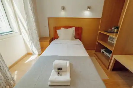 DownTown Guest House - 65