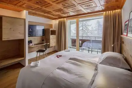 Swiss Alpine Allalin - 43