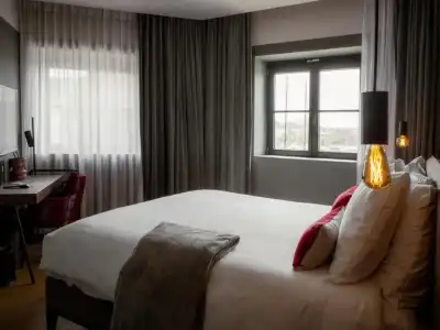 U Eat & Sleep Antwerp - 50