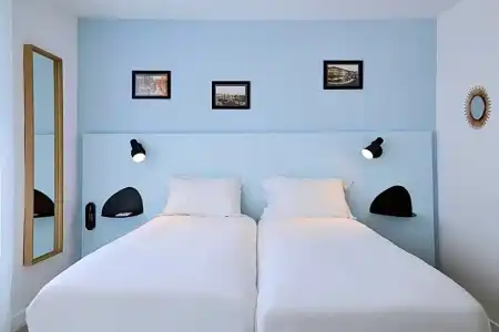 Hôtel Amista Marseille (ancien Hôtel Saint-Louis Vieux Port) - 85