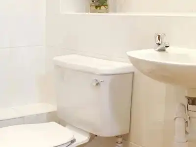 Abbotsford Guest House - 12