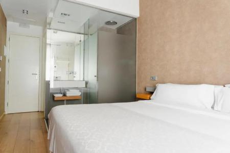 Cosmopolitan Boutique Rambla - 41