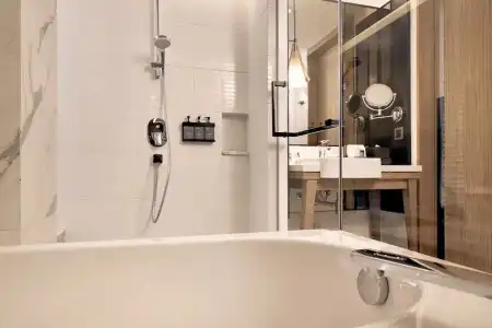 Novotel Suites Bangkok Sukhumvit 34 - 55