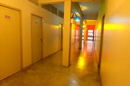 B&B House & Hostel - 12