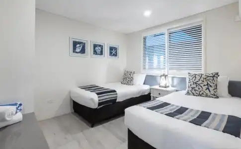 Bay Royal Apartments - 205