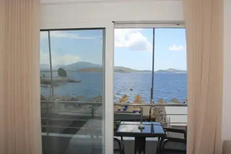 Zero Zero Apartments Sarande - 11