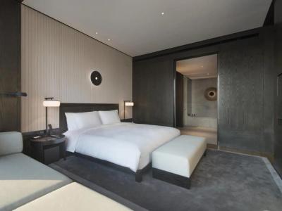 Hyatt Regency Wuhan Optics Valley - 4