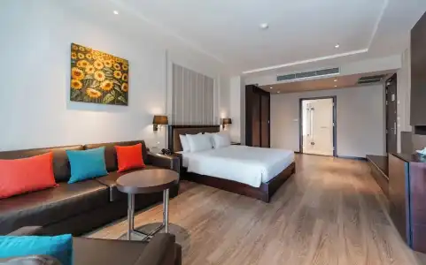 The Dawin - 106