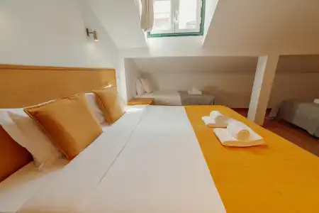 DownTown Guest House - 110