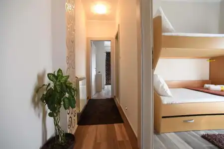 D&D Apartments - 121