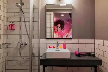 MOXY Frankfurt East - 57