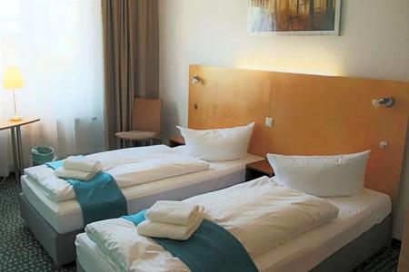 Check Inn Merseburg - 26