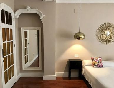 Hi Valencia Boutique - 11