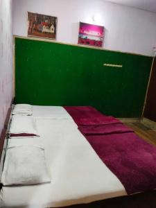 Raj Bed & Breakfast - 52