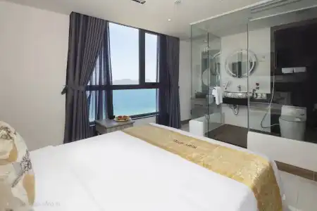 Ruby Luxury - 37