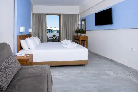 Mary & Mary Royal Suites - 95