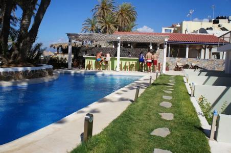 Zeuss Palm Beach - 15
