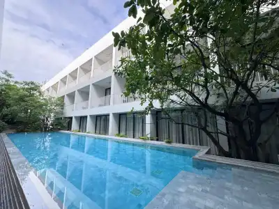CHERN Bangkok - 15