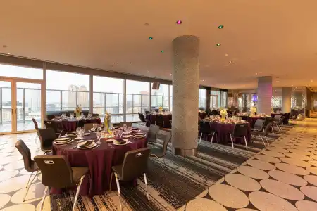 W Dallas - 26