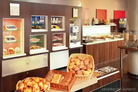 Novotel Suites Berlin City Potsdamer Platz - 11