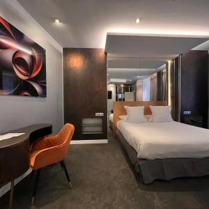 Logis Hôtel Borel - 36