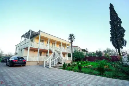 Green Garden Guest House - 10